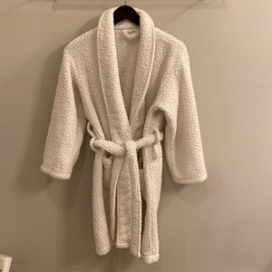 Pottery Barn Robe Small